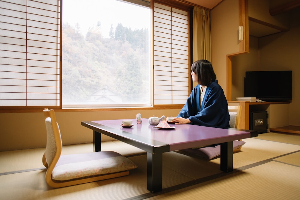 hana to hotaru yu no sato yukiguni