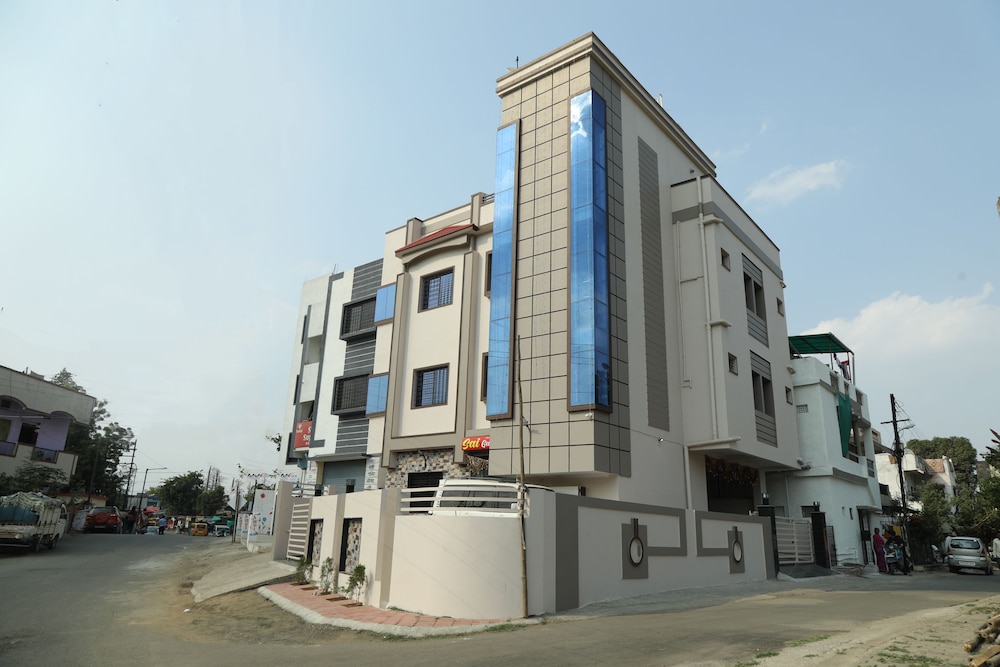 Sai Guest House,Nagpur>>Khapri,3 star