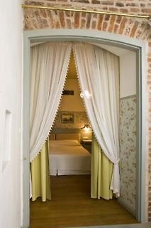 Hotel Antonius,Tartu Airport>>Tartu,4 star
