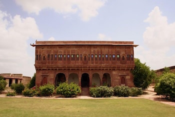 chandelao garh hotel