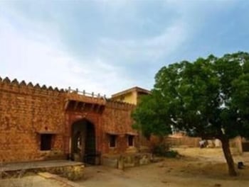 chandelao garh hotel