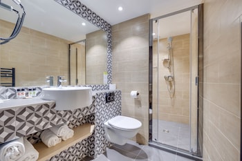 hotel lucien and marinette