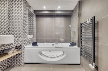 hotel lucien and marinette