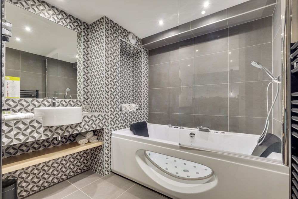 hotel lucien and marinette