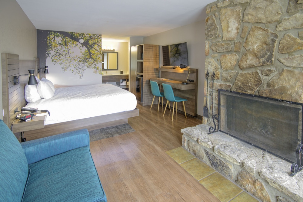 clarion pointe downtown gatlinburg