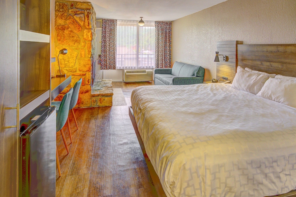 clarion pointe downtown gatlinburg
