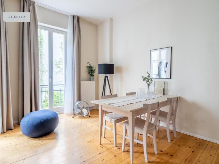 schoenhouse avenue by limehome