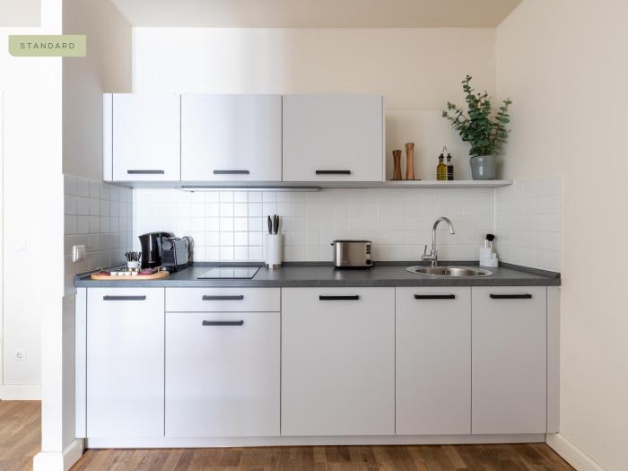 schoenhouse avenue by limehome