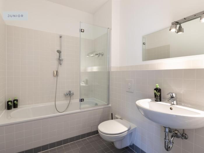 schoenhouse avenue by limehome