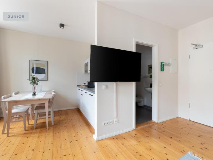 schoenhouse avenue by limehome