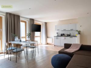 schoenhouse avenue by limehome