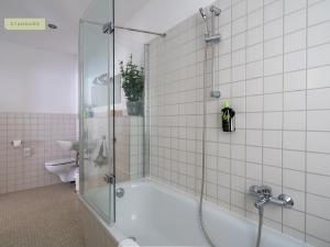 schoenhouse avenue by limehome