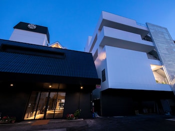 hitoyoshi onsen nabeyahonkan
