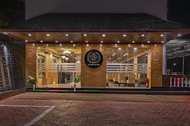 the grand welcome hotel