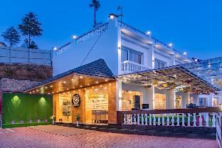 the grand welcome hotel