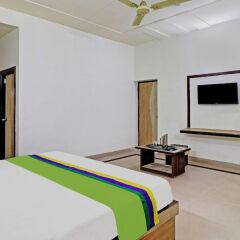 hotel the golden bird