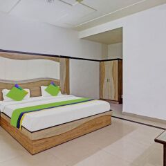 hotel the golden bird