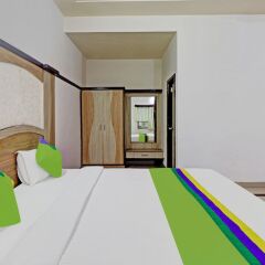 hotel the golden bird