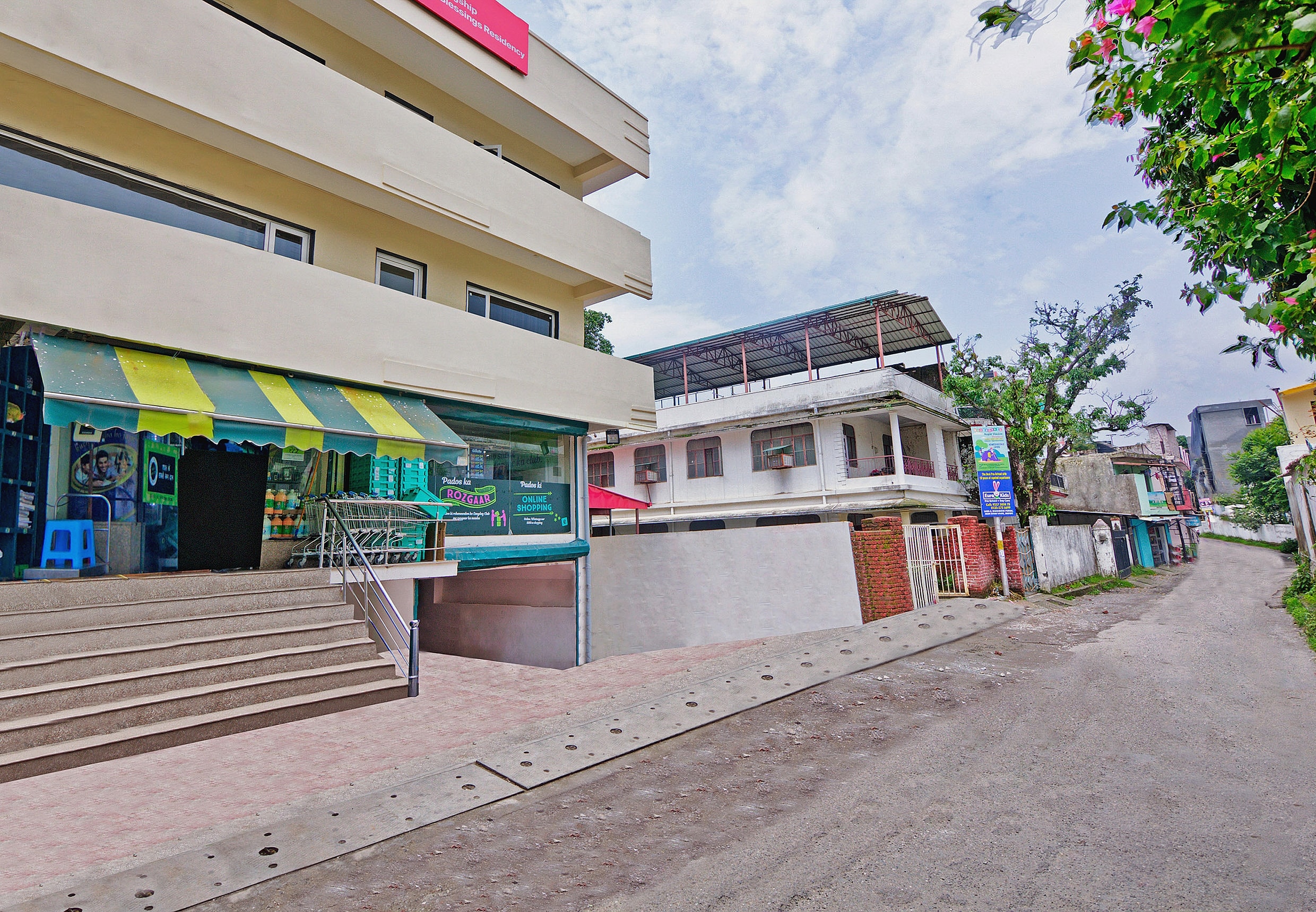 super hotel o blessings residency