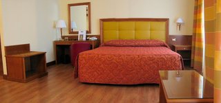 Hotel Il Chiostro,Lake Maggiore>>Intra,3 star
