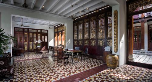 seven terraces hotel