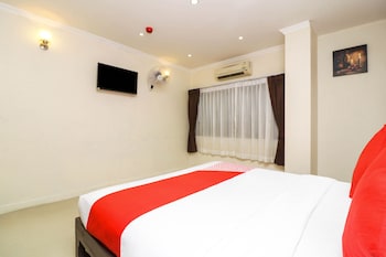 natural beach hotel pattaya