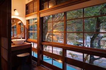hakone