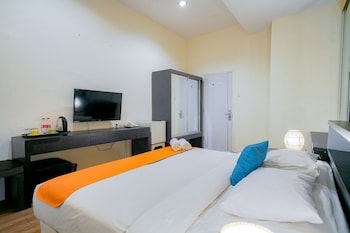 sunset point hotel seminyak