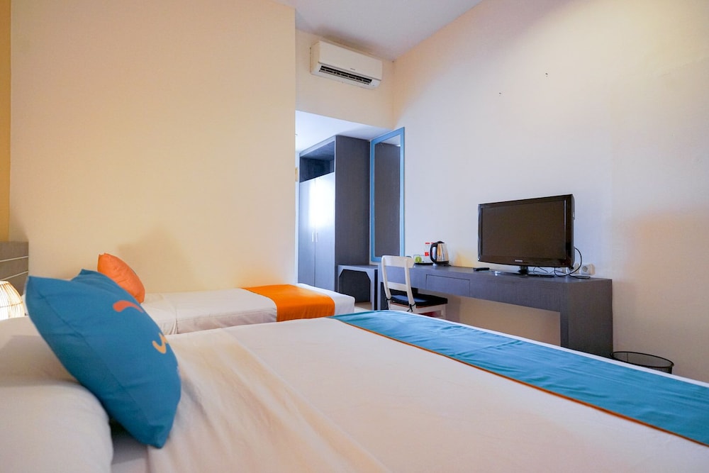 sunset point hotel seminyak