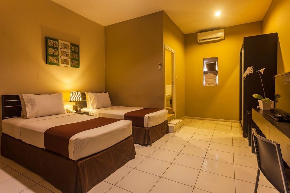 sunset point hotel seminyak
