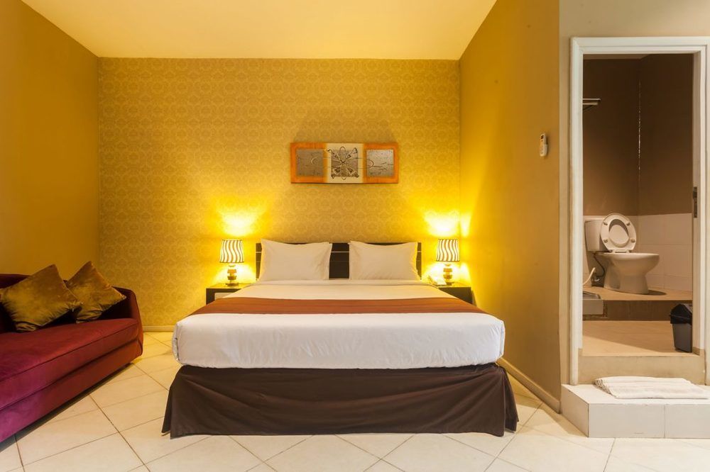 sunset point hotel seminyak