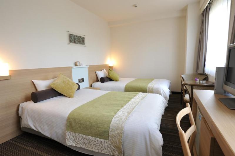 shin osaka station hotel