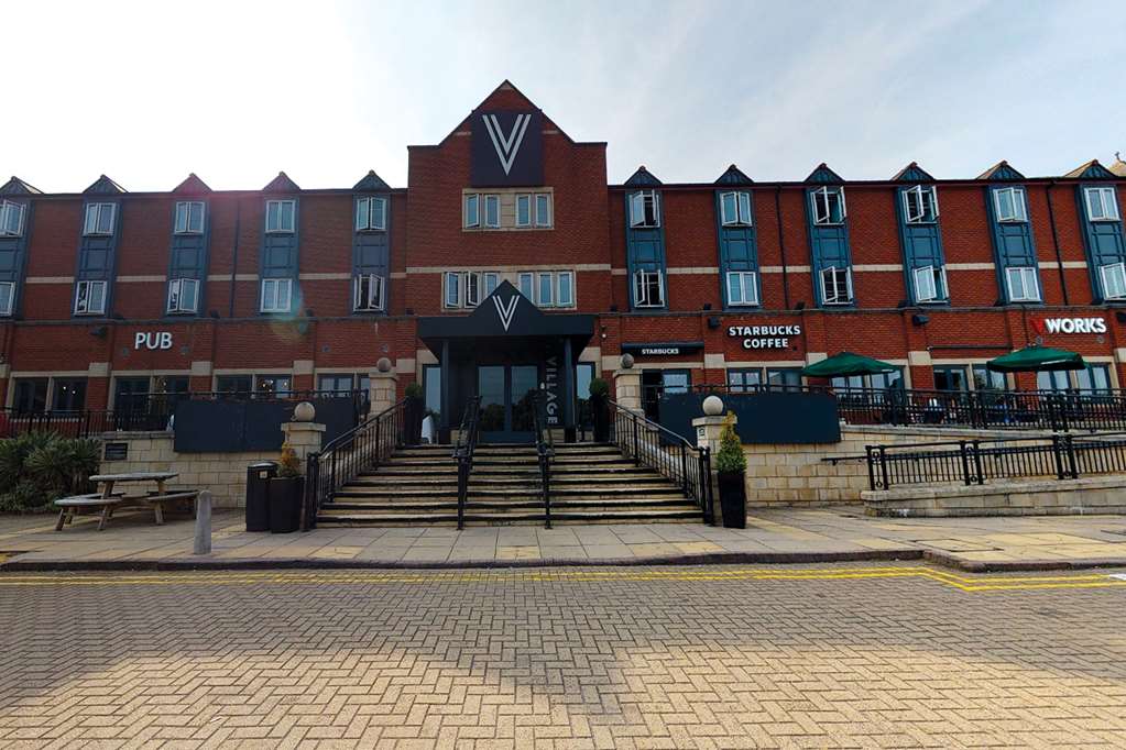 village hotel coventry