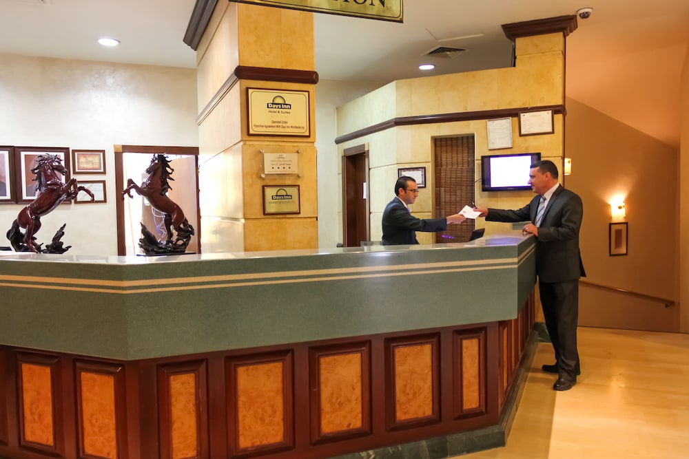 days inn by wyndham hotel suites amman