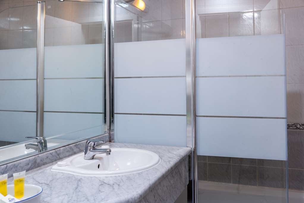 days inn by wyndham hotel suites amman