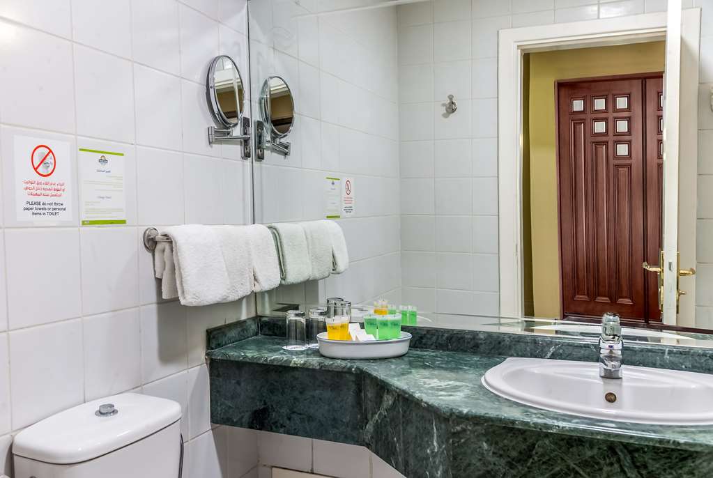 days inn by wyndham hotel suites amman
