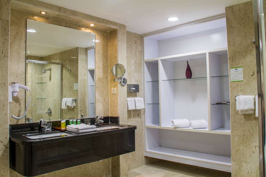 days inn by wyndham hotel suites amman
