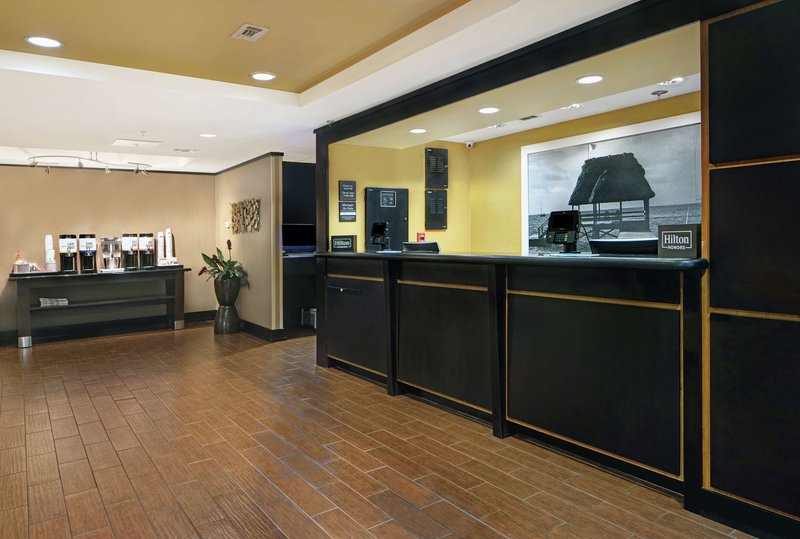 hampton inn biloxi