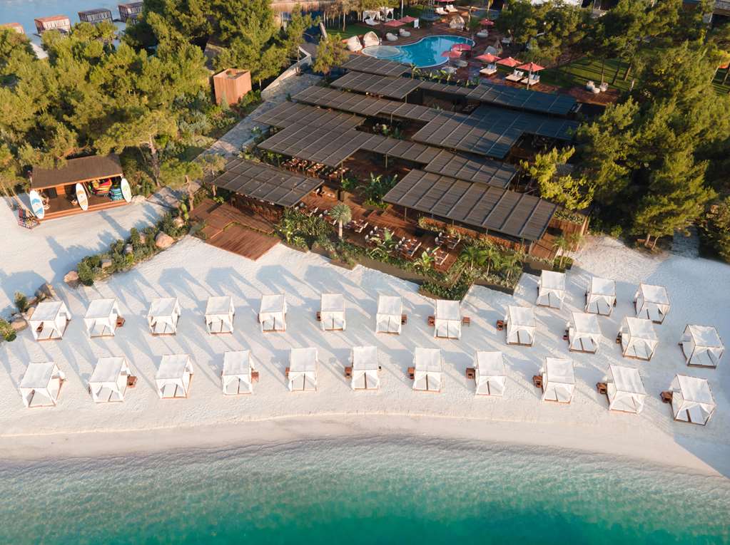 lujo hotel