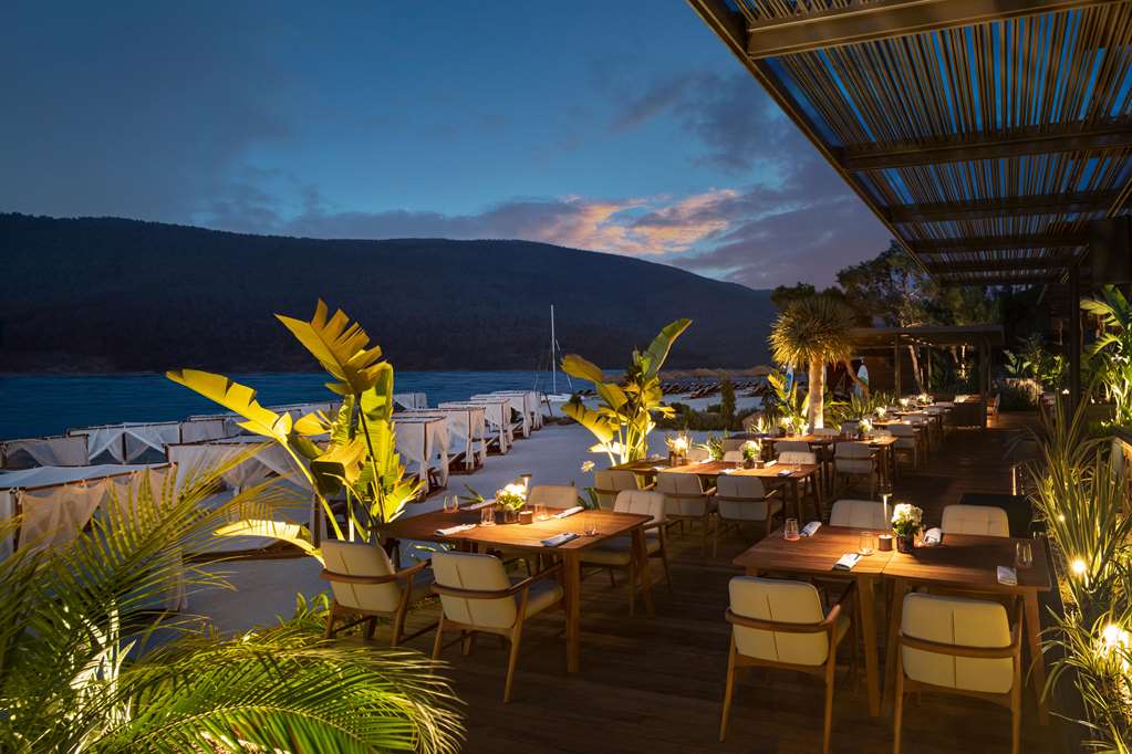 lujo hotel