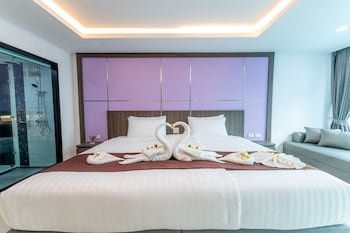 the proud hotel pattaya