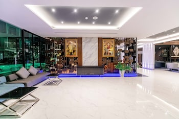 the proud hotel pattaya