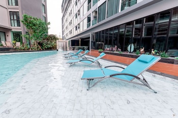 the proud hotel pattaya