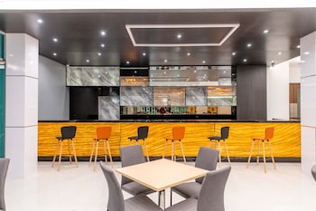 the proud hotel pattaya