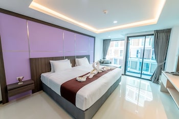 the proud hotel pattaya