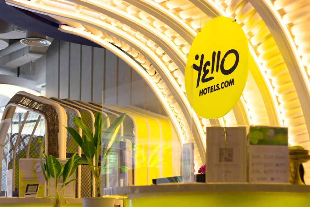 yello hotel kuta beachwalk bali