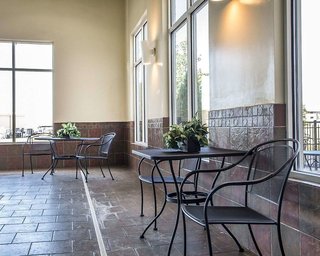 comfort suites troy i75