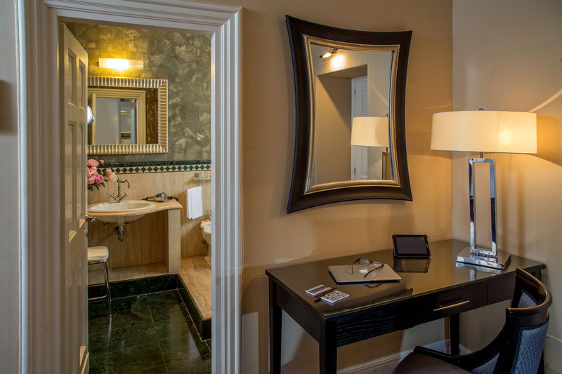inn at the spanish steps