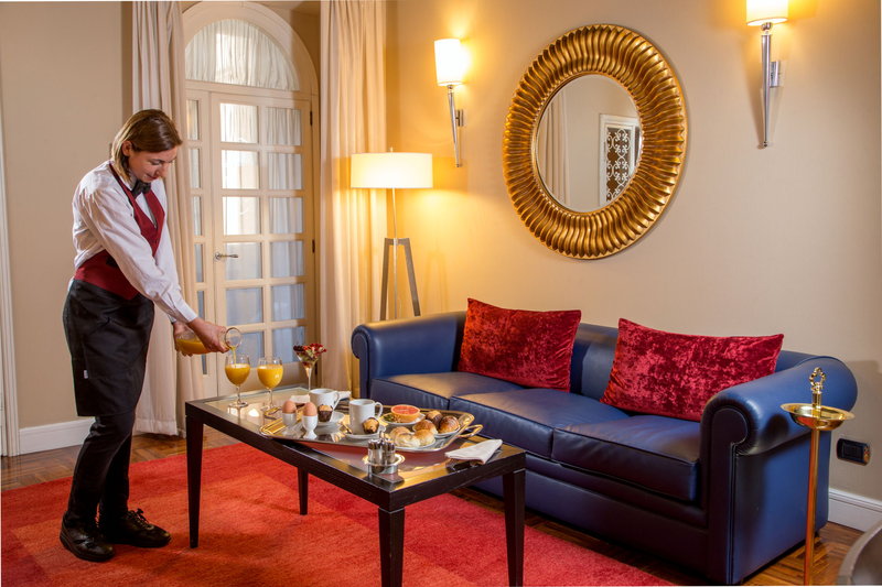inn at the spanish steps