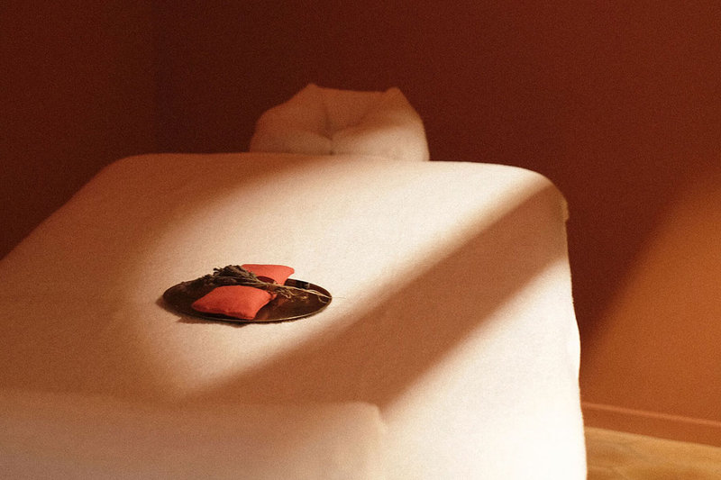 les roches rouges a beaumier hotel